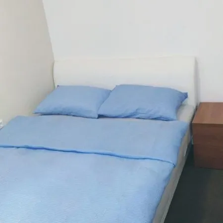 Begovic Hostal